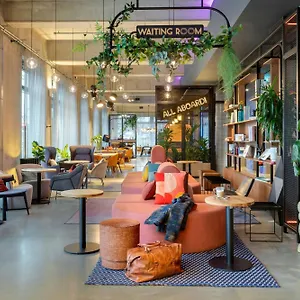Moxy Ostbahnhof Berlim