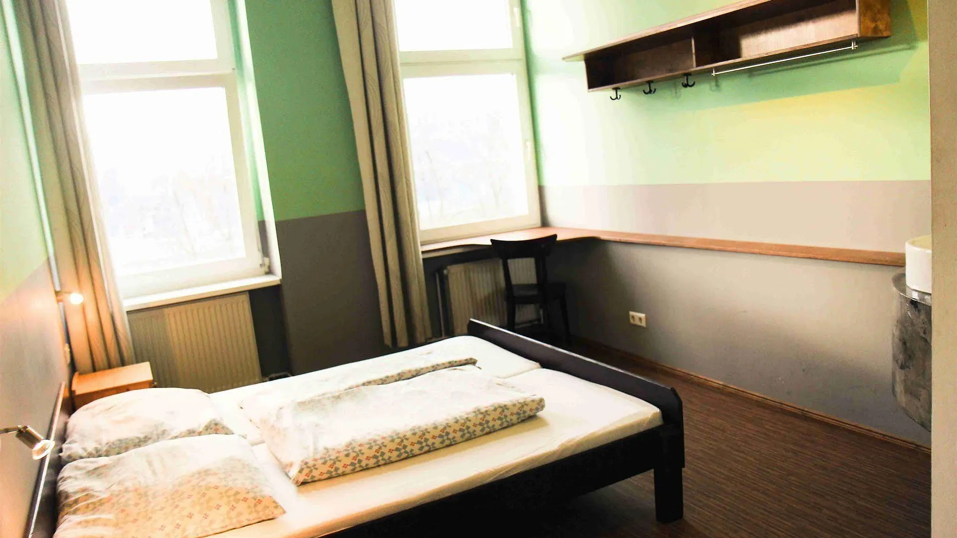 Sunflower Hostel Berlín 0*,
